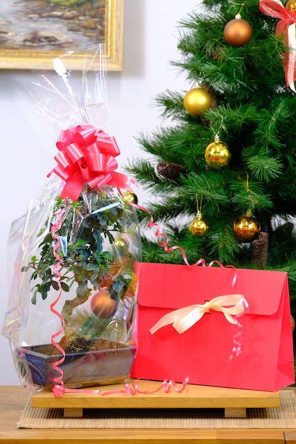 All Wrapped Up Gift Box